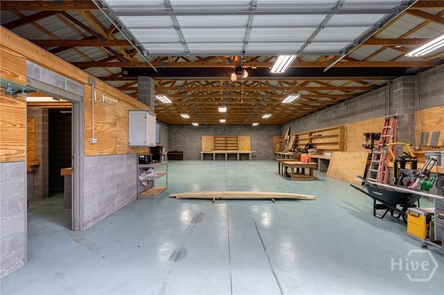 1321 Garrett Road, Statham, GA 30666