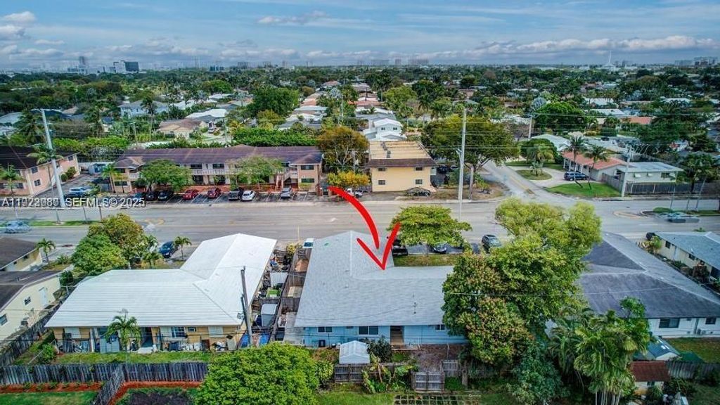 5861 NE 18th Ave 2, Fort Lauderdale, FL 33334