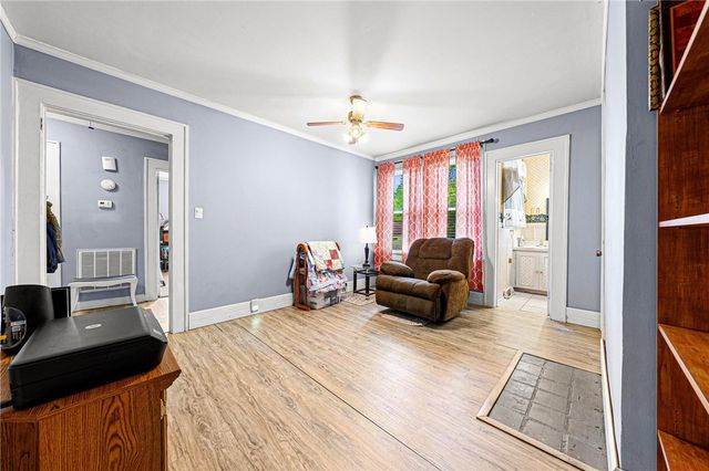 1705 E Calhoun Street, Anderson, SC 29621
