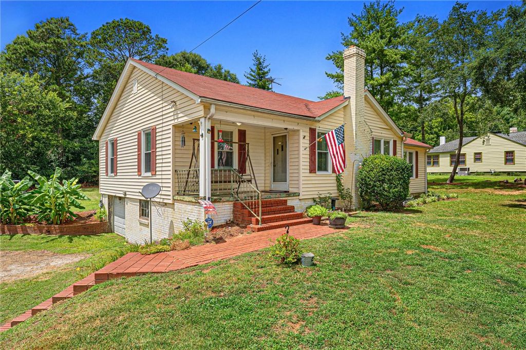 1705 E Calhoun Street, Anderson, SC 29621