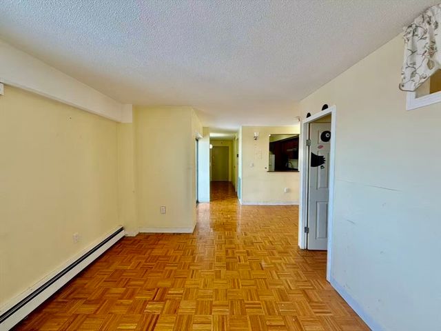 1025 Hancock St 6J, Quincy, MA 02169