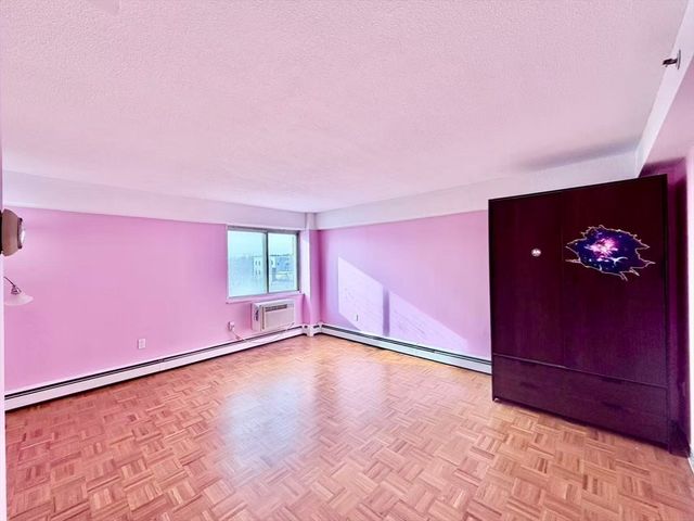 1025 Hancock St 6J, Quincy, MA 02169