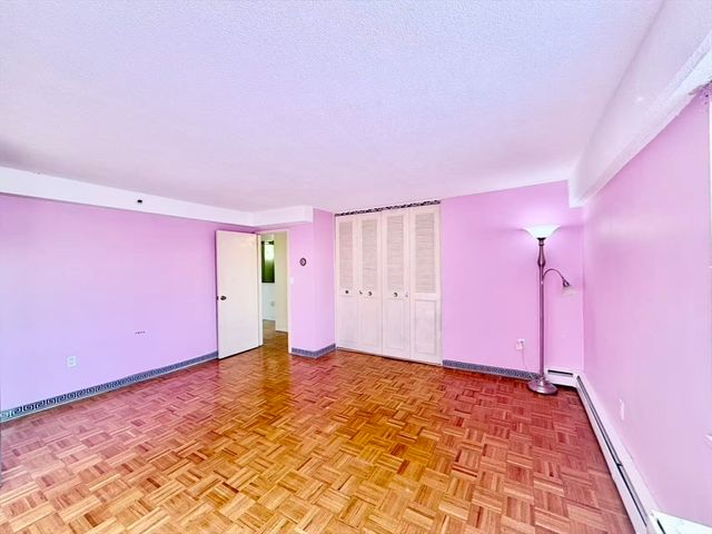 1025 Hancock St 6J, Quincy, MA 02169