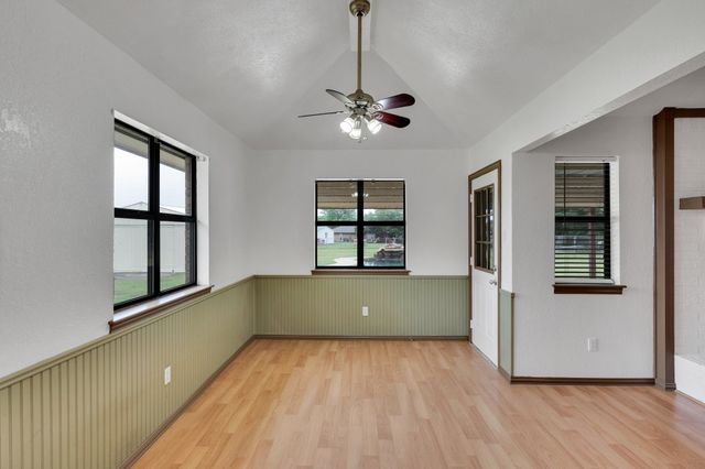 132 Prairie View Lane, Red Oak, TX 75154