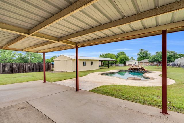 132 Prairie View Lane, Red Oak, TX 75154