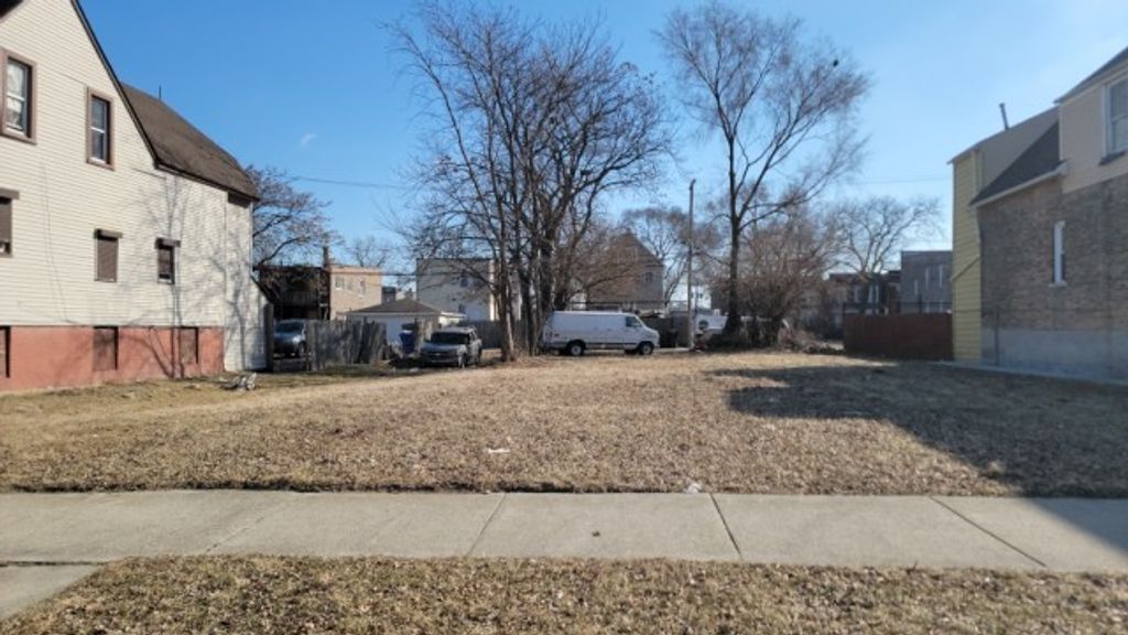 6341 S Paulina Street, Chicago, IL 60636