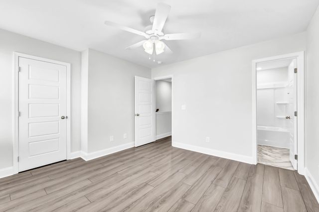 109 Quarry Point Dr, Clarksville, TN 37043