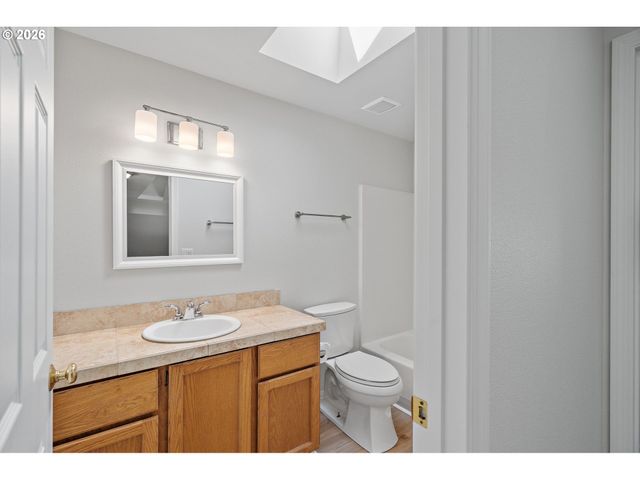 6760 Sw 177TH Pl, Beaverton, OR 97007