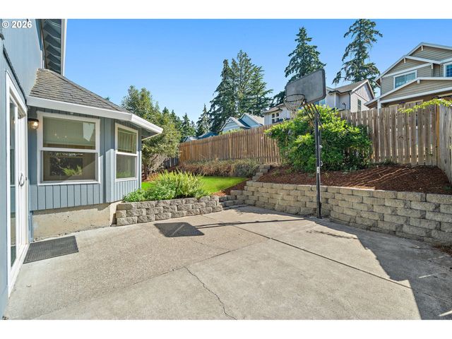 6760 Sw 177TH Pl, Beaverton, OR 97007