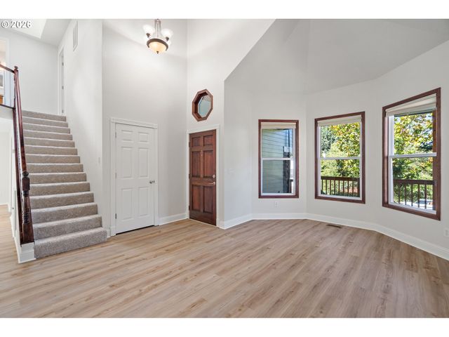 6760 Sw 177TH Pl, Beaverton, OR 97007