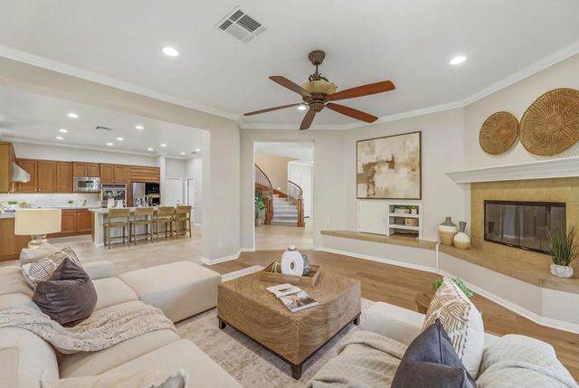 5257 Derby Hill Point, San Diego, CA 92130