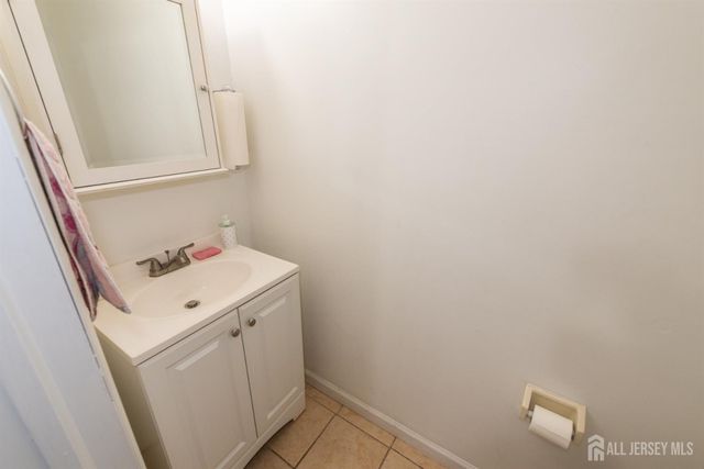 1133 Livingston Avenue, North Brunswick, NJ 08902