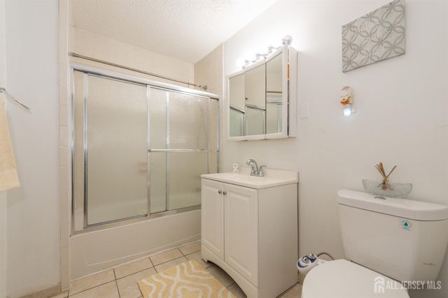 1133 Livingston Avenue, North Brunswick, NJ 08902