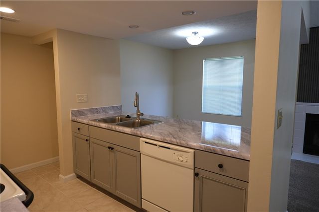 8495 Woodgrove Drive, Dayton, OH 45458