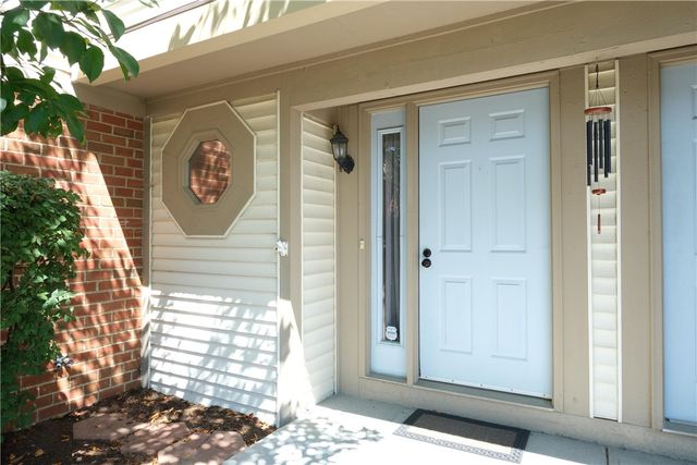 8495 Woodgrove Drive, Dayton, OH 45458