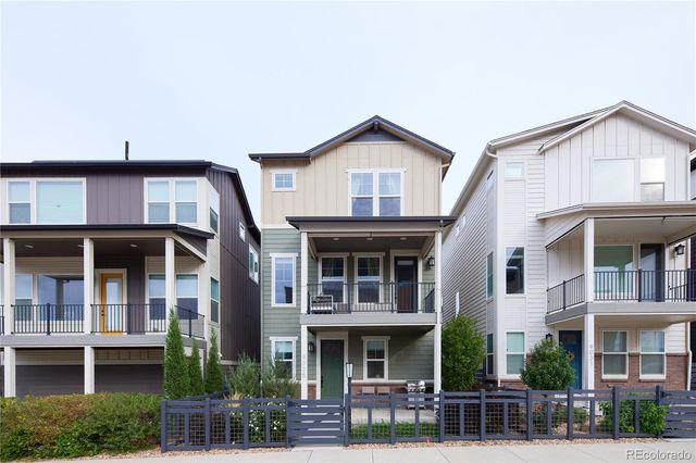 9025 Southurst Street, Highlands Ranch, CO 80129