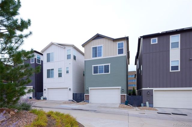 9025 Southurst Street, Highlands Ranch, CO 80129
