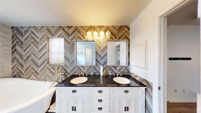 4917 Meadow Vista Place, Garland, TX 75043