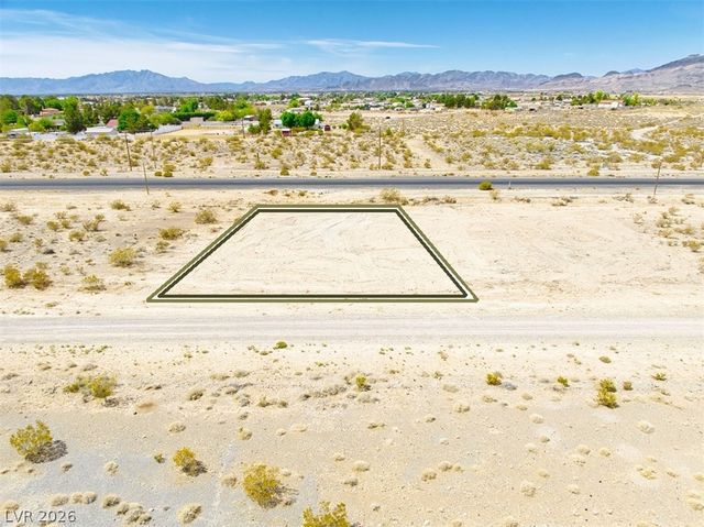 6070 Esmeralda Street, Pahrump, NV 89060