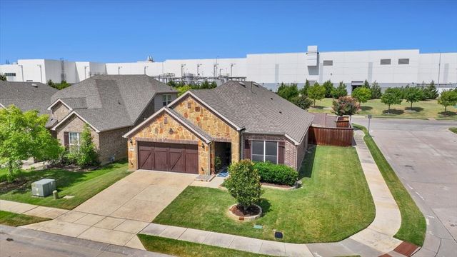 2700 Red Sage Road, Lewisville, TX 75067