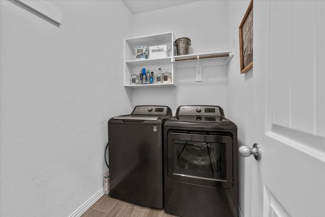 1401 Lake Falls Terrace, Lewisville, TX 75010