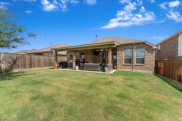 1401 Lake Falls Terrace, Lewisville, TX 75010