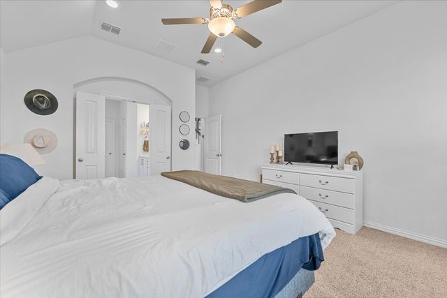 1401 Lake Falls Terrace, Lewisville, TX 75010