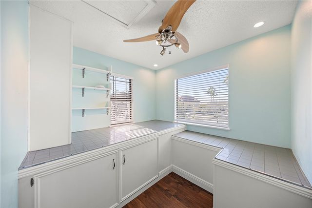 13738 Primavera Dr, Corpus Christi, TX 78418