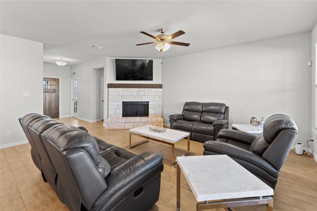 185 Chester Road, Springtown, TX 76082