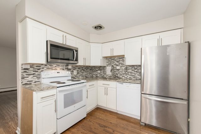 4258 N Greenview Avenue 3E, Chicago, IL 60613
