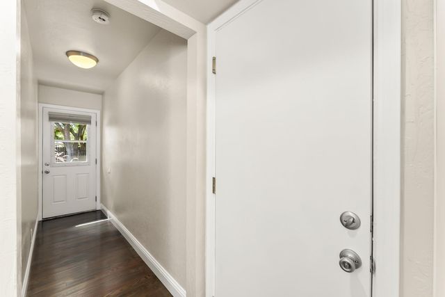 2551 Lillian Ln, Carmichael, CA 95608