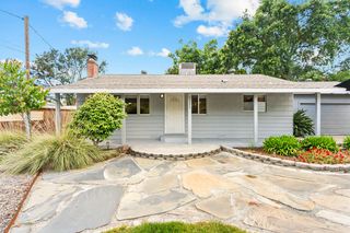2551 Lillian Ln, Carmichael, CA 95608