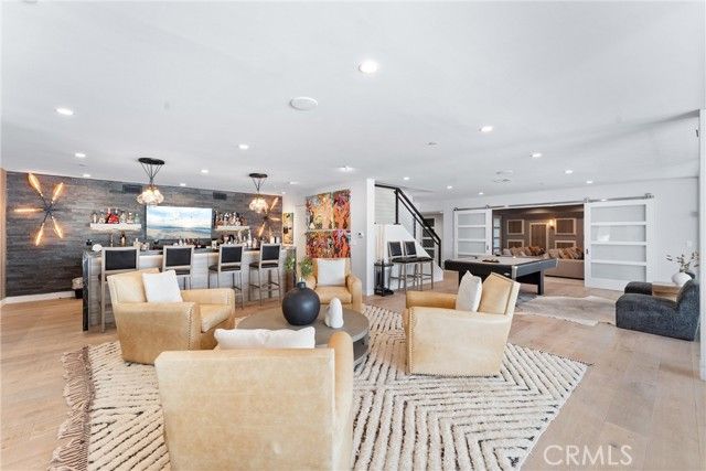 552 Seaward Rd, Corona Del Mar (newport Beach), CA 92625