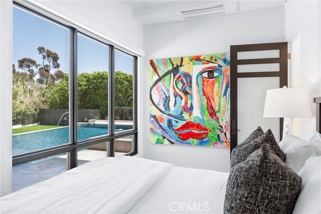 552 Seaward Rd, Corona Del Mar (newport Beach), CA 92625