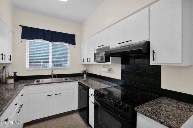 1935 W MORTEN Avenue 23, Phoenix, AZ 85021