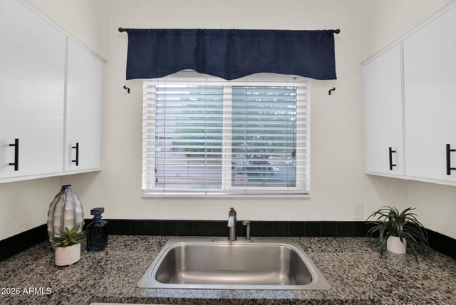 1935 W MORTEN Avenue 23, Phoenix, AZ 85021