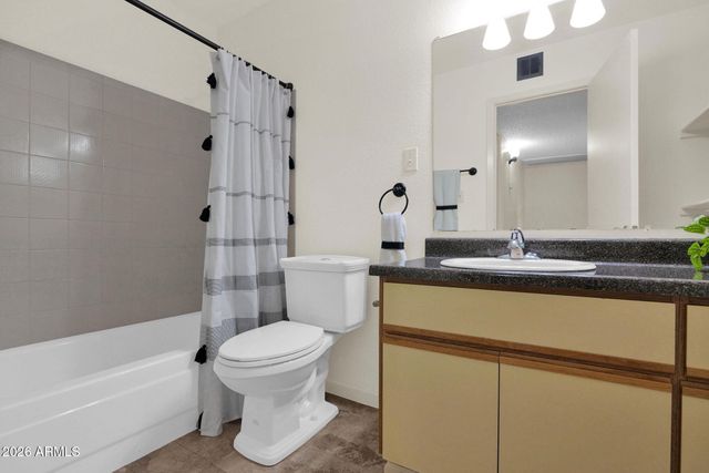 1935 W MORTEN Avenue 23, Phoenix, AZ 85021