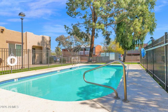 1935 W MORTEN Avenue 23, Phoenix, AZ 85021