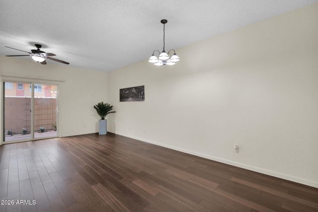 1935 W MORTEN Avenue 23, Phoenix, AZ 85021