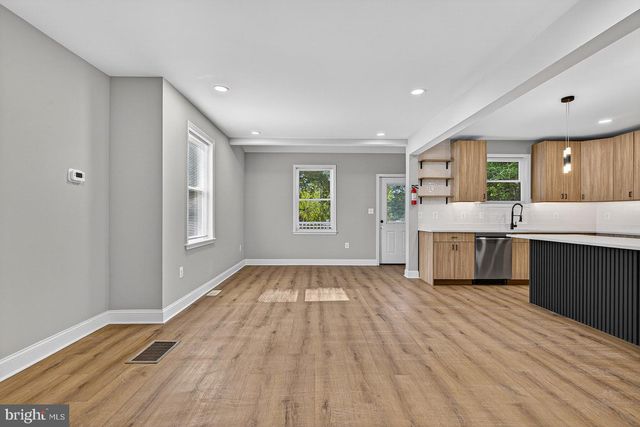 3045 FLEETWOOD AVE, Baltimore, MD 21214