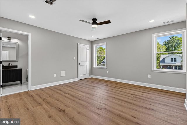 3045 FLEETWOOD AVE, Baltimore, MD 21214