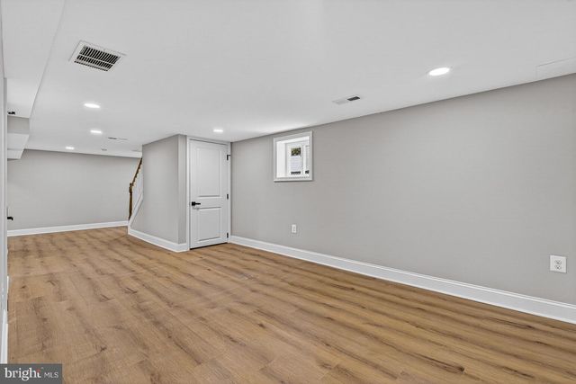 3045 FLEETWOOD AVE, Baltimore, MD 21214
