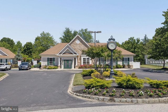 3 IMPATIENS COURT, Marlton, NJ 08053