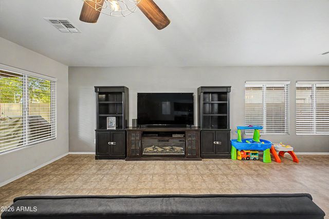 15740 W SHAW BUTTE Drive, Surprise, AZ 85379