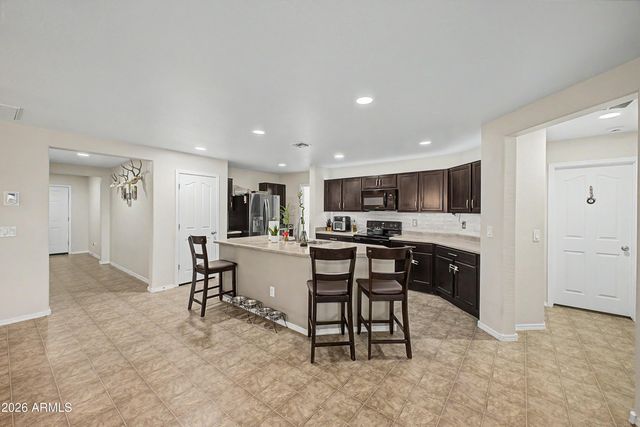 15740 W SHAW BUTTE Drive, Surprise, AZ 85379