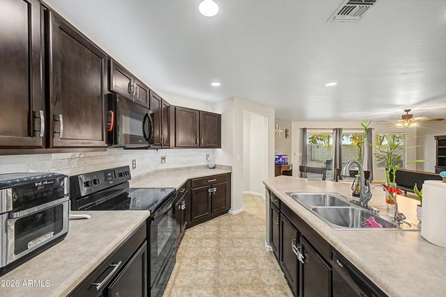 15740 W SHAW BUTTE Drive, Surprise, AZ 85379