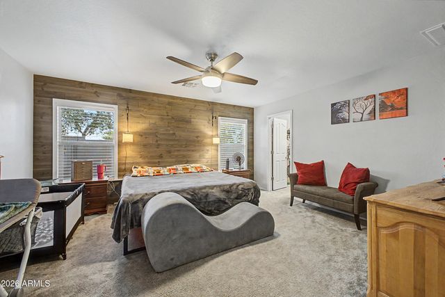 15740 W SHAW BUTTE Drive, Surprise, AZ 85379