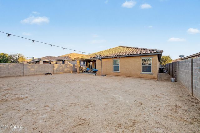 15740 W SHAW BUTTE Drive, Surprise, AZ 85379