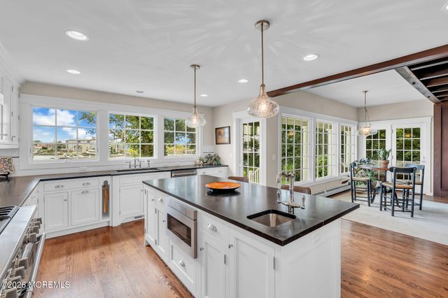 82 Conover Lane, Red Bank, NJ 07701