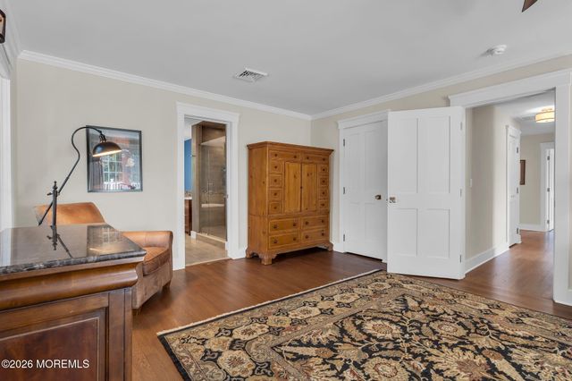 82 Conover Lane, Red Bank, NJ 07701